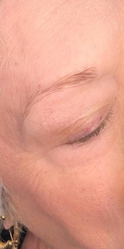 Permanent Eyeliner Before & After Image